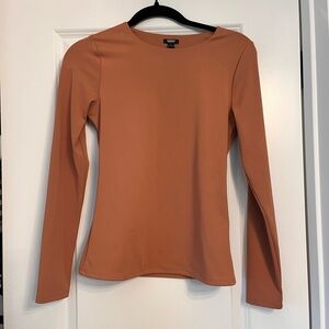 Express Body Contour Top